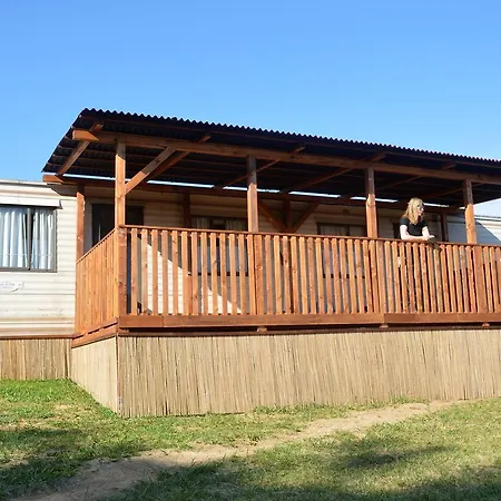 Mobilheimy U Prehrady Kamp alanı